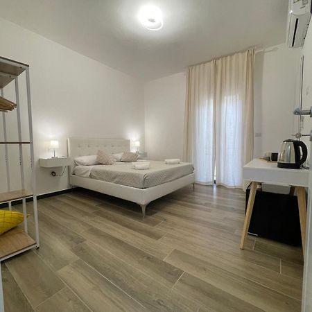 Tra Te E Il Mare Hotel Porto Torres Exterior photo